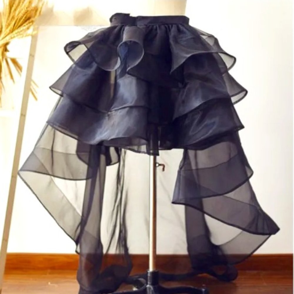 High-Low Black long skirt